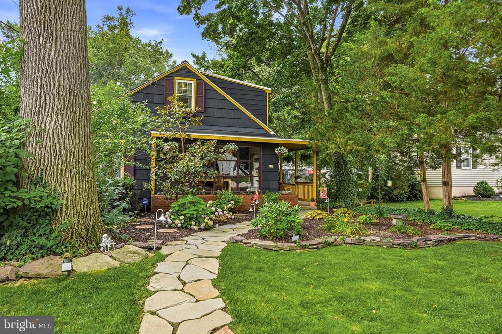 45 NEVADA AVE, Cherry Hill, NJ 08002
