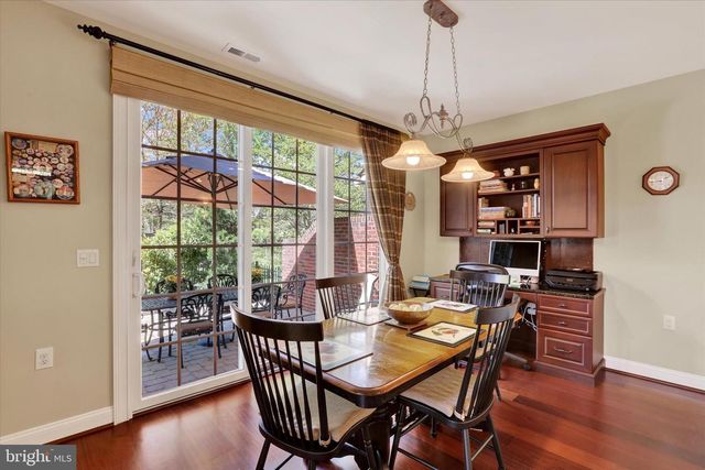 86 RITTENHOUSE CIR, Newtown, PA 18940