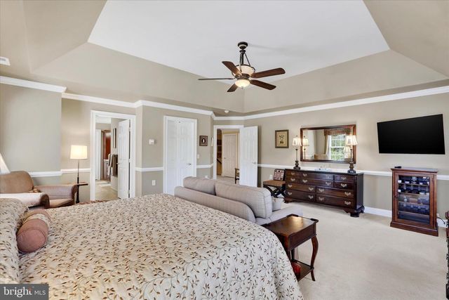 86 RITTENHOUSE CIR, Newtown, PA 18940