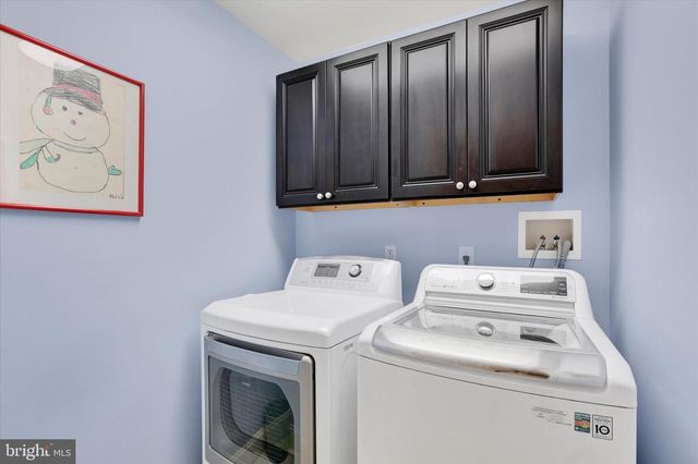 86 RITTENHOUSE CIR, Newtown, PA 18940