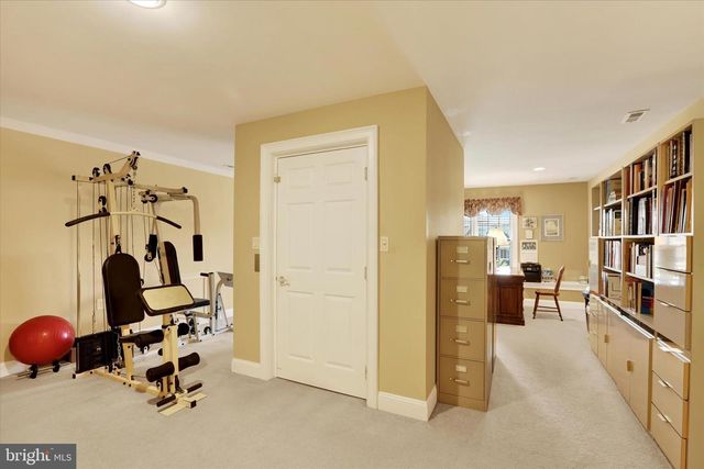 86 RITTENHOUSE CIR, Newtown, PA 18940