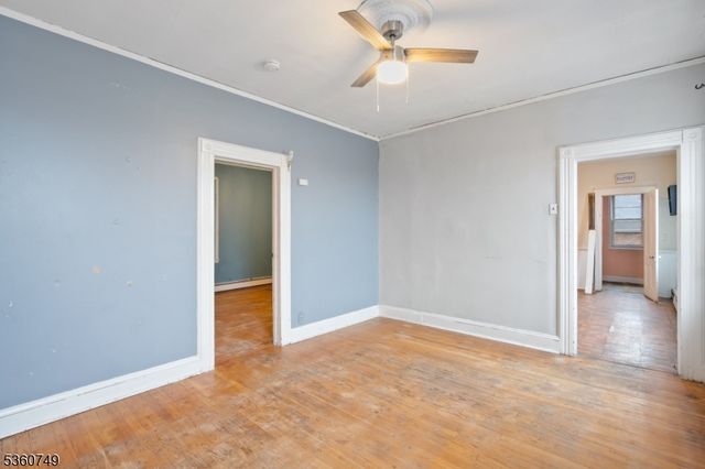 30 Geneva St, Elizabeth City, NJ 07206