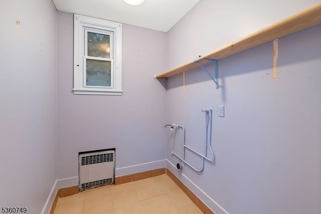 30 Geneva St, Elizabeth City, NJ 07206