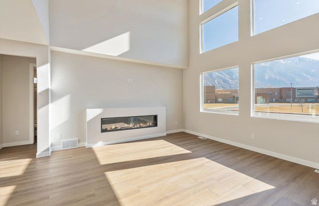 1026 E 310 S, Salem, UT 84653