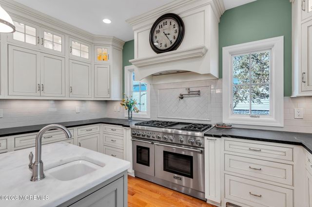 130 Montrose Road, Colts Neck, NJ 07722