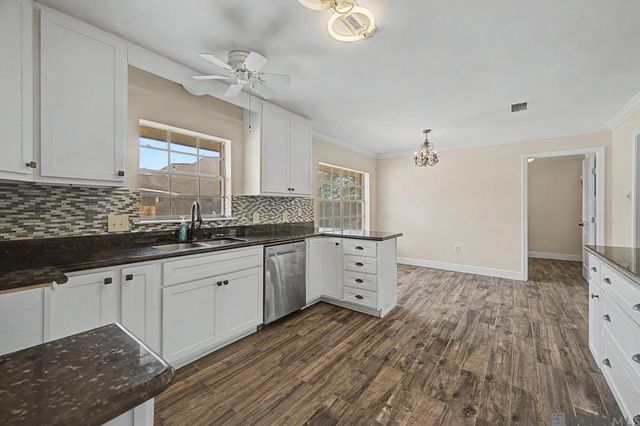 1213 Stokley Pl, Baton Rouge, LA 70815