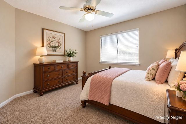 1385 El Camino Village Drive, Webster, TX 77058