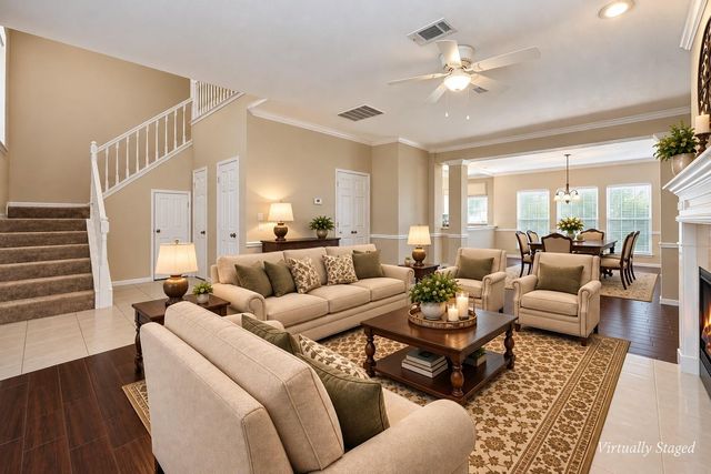 1385 El Camino Village Drive, Webster, TX 77058