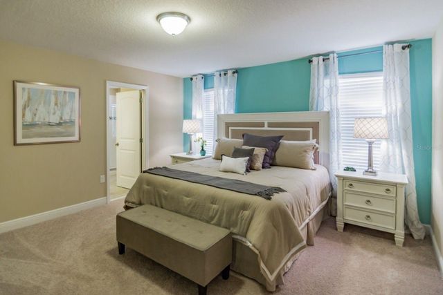 5360 OAKBOURNE AVENUE, Davenport, FL 33837