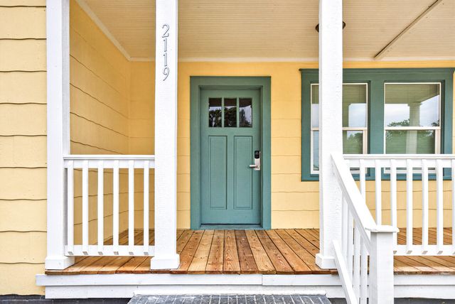 2119 Thornlee Drive, North Charleston, SC 29405