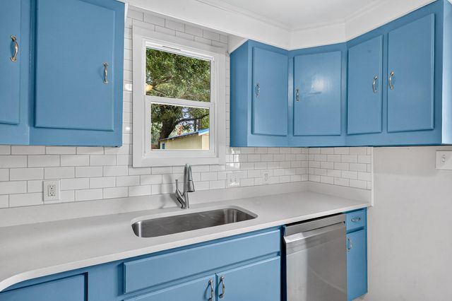 2119 Thornlee Drive, North Charleston, SC 29405