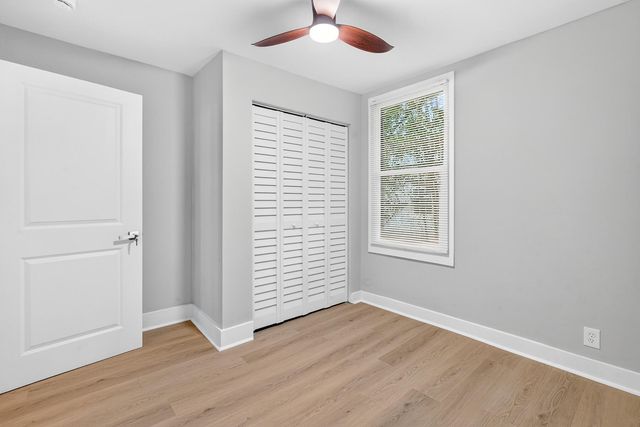 2119 Thornlee Drive, North Charleston, SC 29405