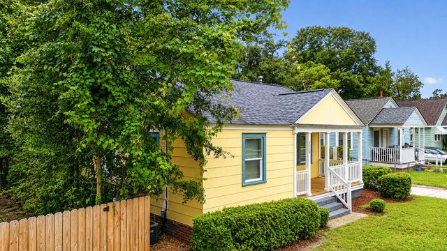 2119 Thornlee Drive, North Charleston, SC 29405