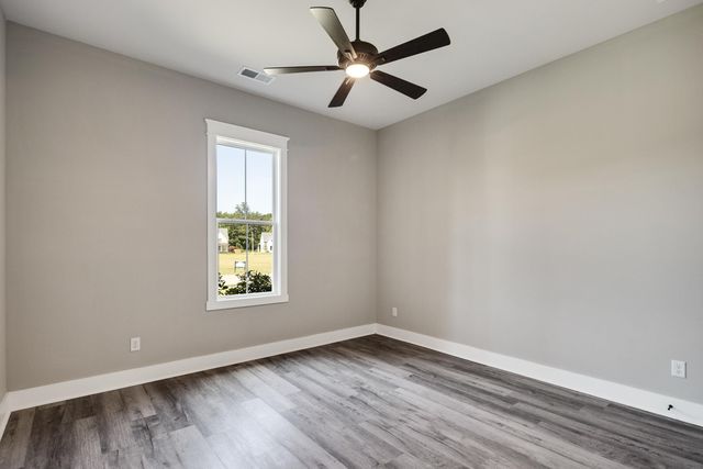 5046 JON OAK CV, Arlington, TN 38002