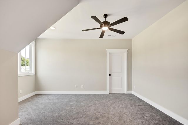 5046 JON OAK CV, Arlington, TN 38002