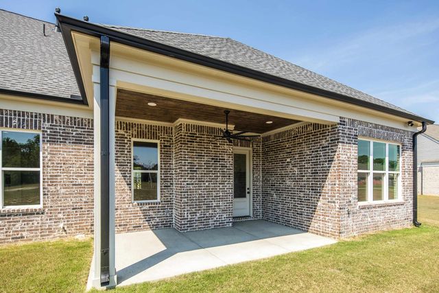 5046 JON OAK CV, Arlington, TN 38002