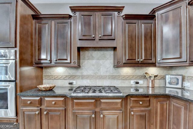 7472 Portbury Park Lane, Suwanee, GA 30024