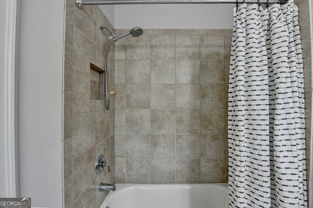 7472 Portbury Park Lane, Suwanee, GA 30024