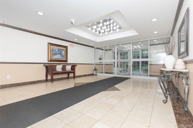 2035 Central Park Avenue AA4, Yonkers, NY 10710