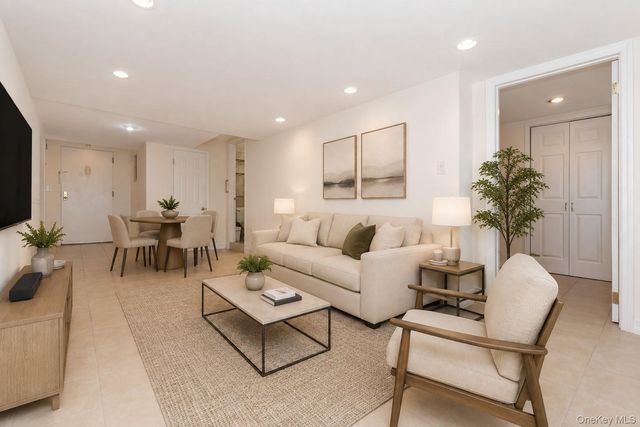 2035 Central Park Avenue AA4, Yonkers, NY 10710
