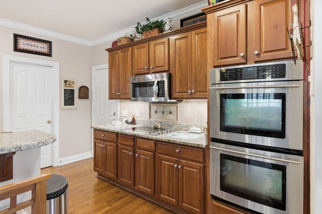 5212 Ravens Glen, Nashville, TN 37211