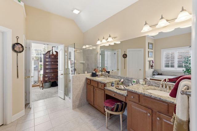 5212 Ravens Glen, Nashville, TN 37211