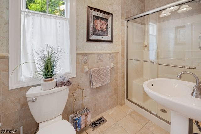 6 Mountain Terrace, Blairstown Twp., NJ 07825