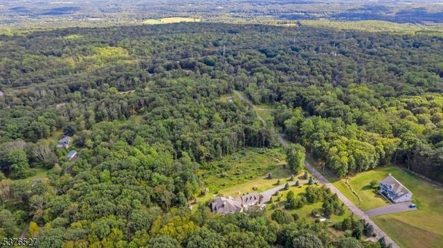 6 Mountain Terrace, Blairstown Twp., NJ 07825