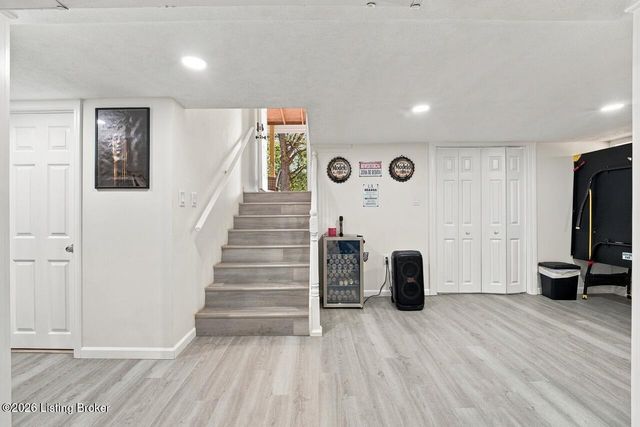 952 Palatka Rd, Louisville, KY 40214