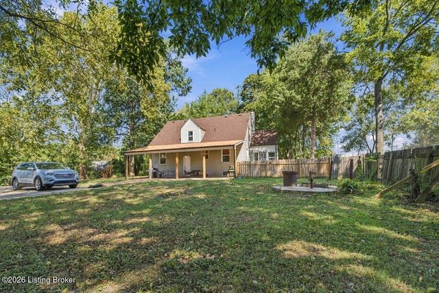 952 Palatka Rd, Louisville, KY 40214