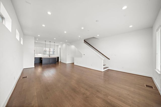 2603 Hutchins, Houston, TX 77004