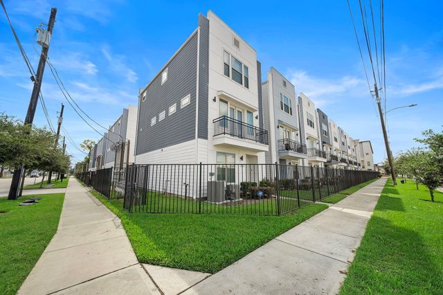 2603 Hutchins, Houston, TX 77004