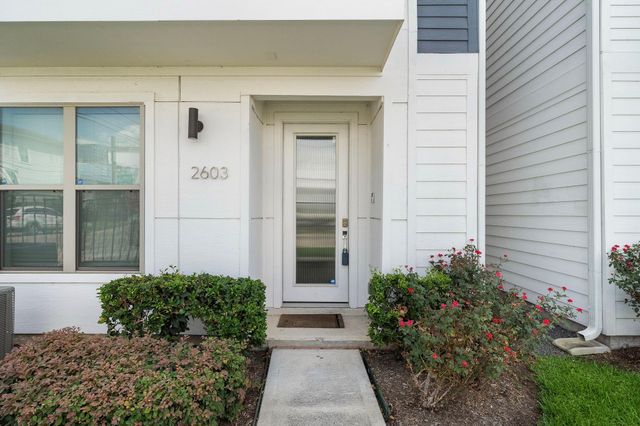 2603 Hutchins, Houston, TX 77004