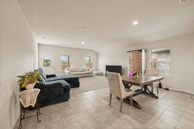 320 Sculptors Crossing, Springtown, TX 76082