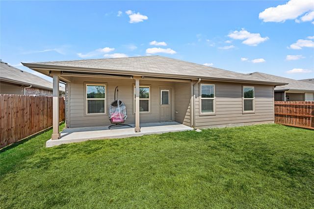 320 Sculptors Crossing, Springtown, TX 76082