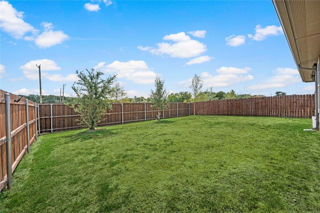 320 Sculptors Crossing, Springtown, TX 76082