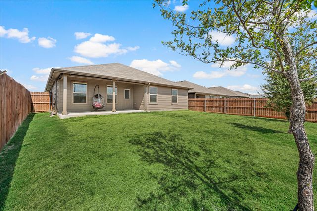 320 Sculptors Crossing, Springtown, TX 76082