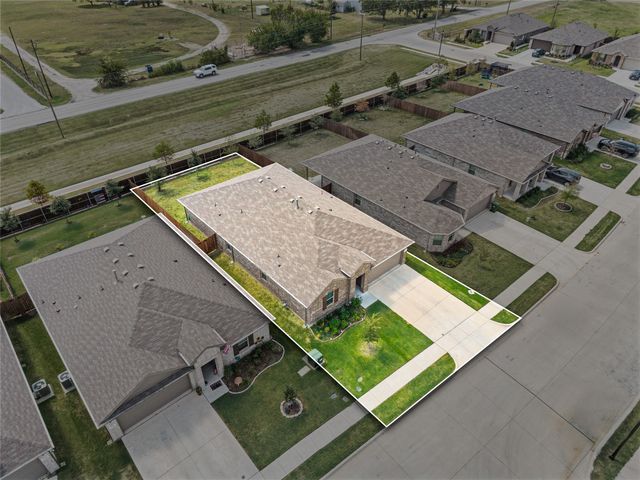 320 Sculptors Crossing, Springtown, TX 76082