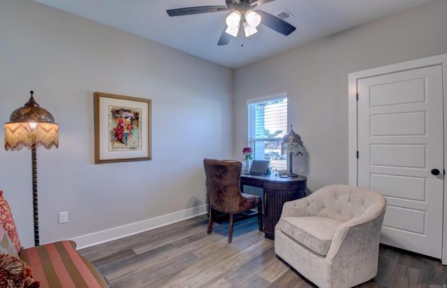 3 Woodhaven Ct, Jacksonville, AR 72076