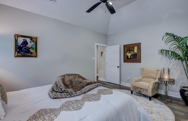 3 Woodhaven Ct, Jacksonville, AR 72076