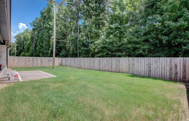 3 Woodhaven Ct, Jacksonville, AR 72076