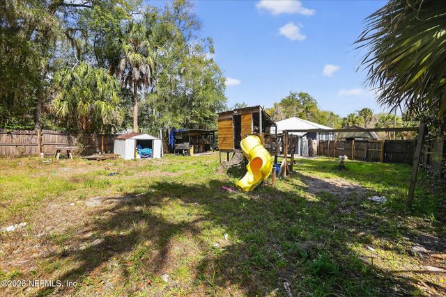 1124 S 12TH Street, Palatka, FL 32177