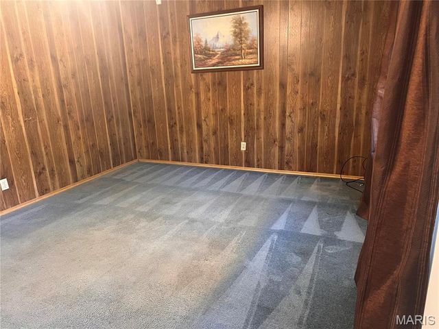 3900 N Park Drive, Belleville, IL 62226