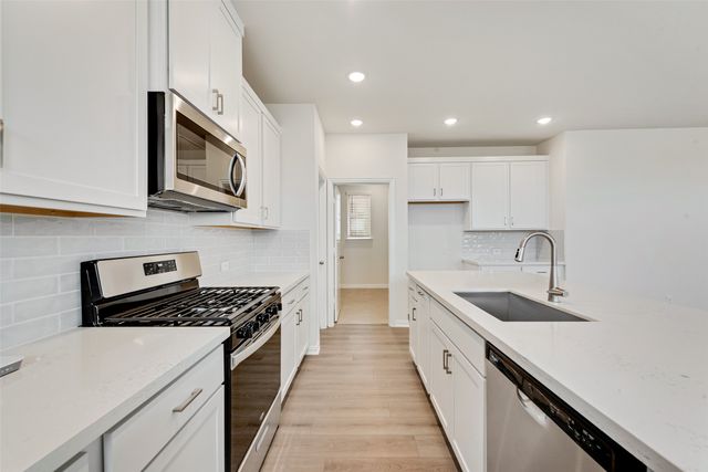 1106 Redcoat Drive, Forney, TX 75126