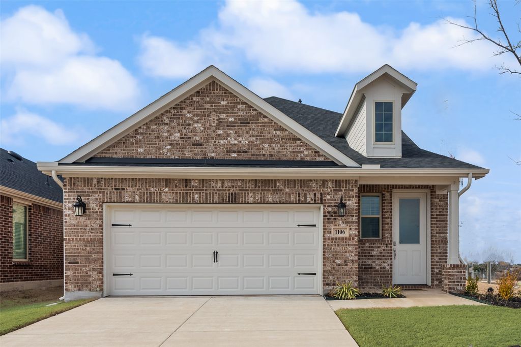 1106 Redcoat Drive, Forney, TX 75126