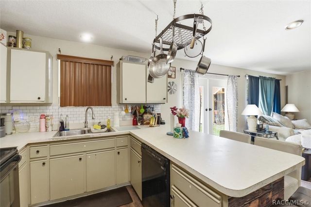 334 S Raymo Terrace, Lecanto, FL 34461