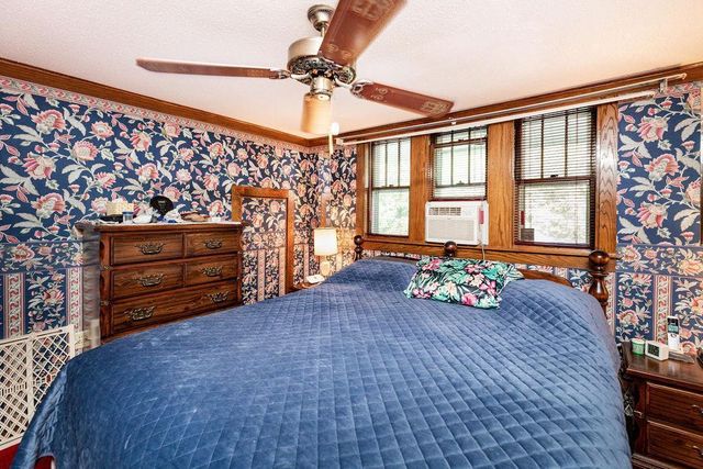 1364 12th Avenue S, Fargo, ND 58103