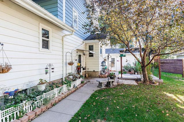 1364 12th Avenue S, Fargo, ND 58103