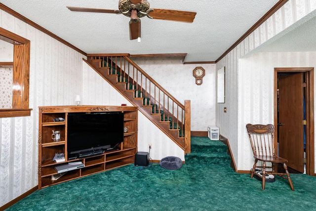 1364 12th Avenue S, Fargo, ND 58103