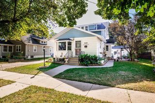 1364 12th Avenue S, Fargo, ND 58103